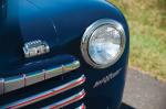 Ford Super DeLuxe 2-Door Sedan 1946 года